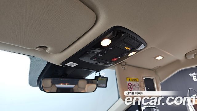 Kia Carnival (IV) Diesel 9-Seater Prestige 2023 — фото 16