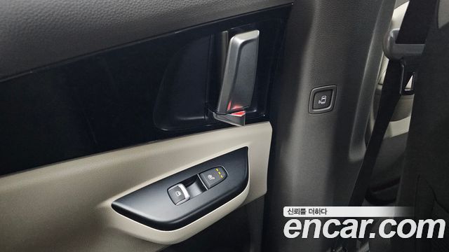 Kia Carnival (IV) Diesel 9-Seater Prestige 2023 — фото 18