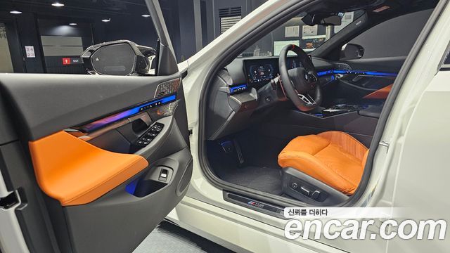 BMW M5 (G90) M5 Sedan 2025 — фото 11