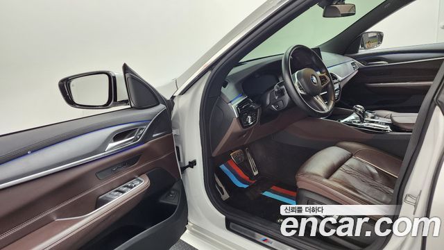 BMW 6 Series GT (G32) 620d M Sport 2022 — фото 10