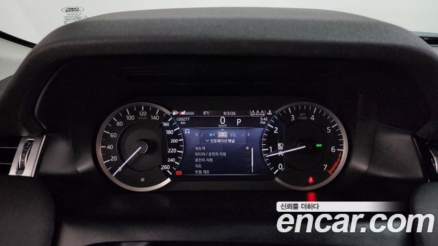 Land Rover Discovery Sport (II) P250 SE 2023 — фото 8