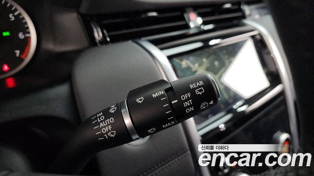 Land Rover Discovery Sport (II) P250 SE 2023 — фото 18