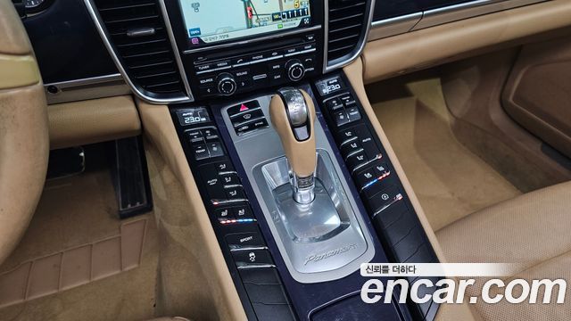 Porsche Panamera 3.6 AWD 970 2014 — фото 10