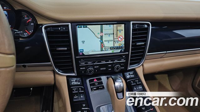 Porsche Panamera 3.6 AWD 970 2014 — фото 18