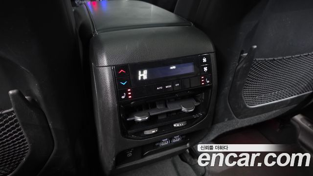 Jeep Grand Cherokee (WL) L 3.6 Overland 2022 — фото 19