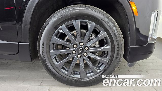 Chevrolet Traverse 3.6 AWD RS 2023 — фото 5