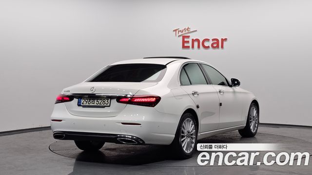 Mercedes-Benz E-Class (W213) E250 Exclusive 2021 — фото 2