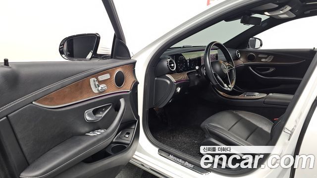 Mercedes-Benz E-Class (W213) E250 Exclusive 2021 — фото 10