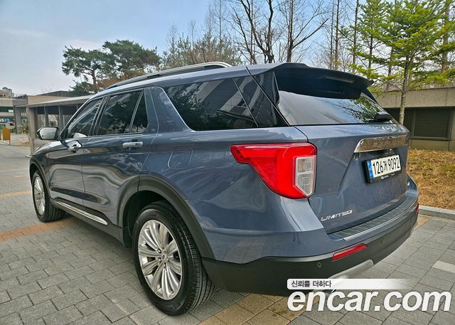 Ford Explorer (VI) 2.3 LimIted 4WD 2021 — фото 4