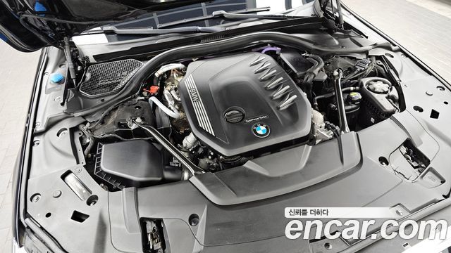 BMW 7 Series (G11) 730Ld xDrive M Sport 2021 — фото 6
