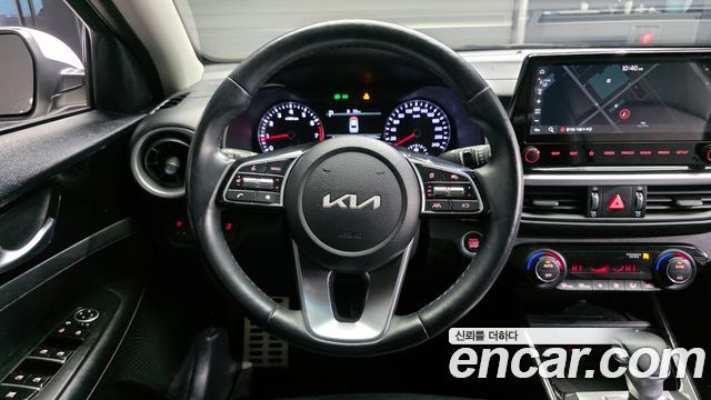 Kia K3 (II) 1.6 Prestige 2023 — фото 13