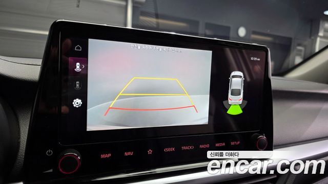Kia K3 (II) 1.6 Prestige 2023 — фото 17