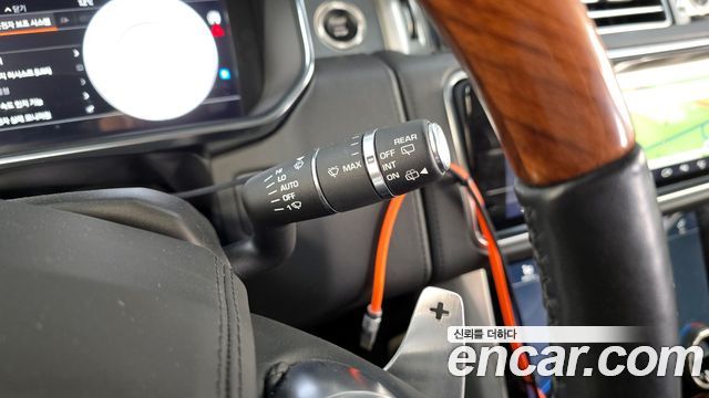 Land Rover Range Rover (IV) 5.0 SC SV AB LWB 2018 — фото 16