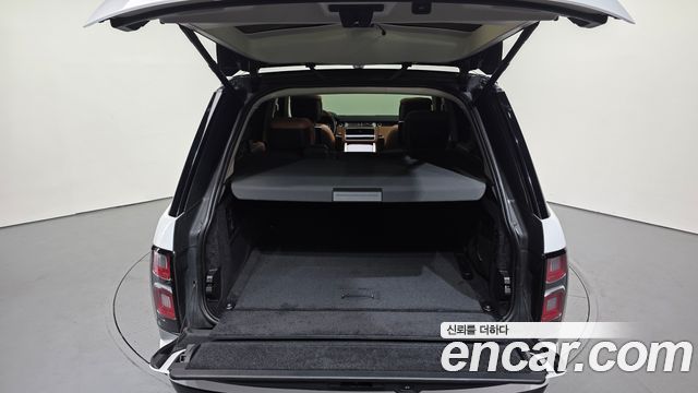 Land Rover Range Rover (IV) D350 AB Disel 2021 — фото 20