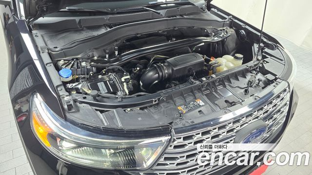Ford Explorer (VI) 2.3 LimIted 4WD 2020 — фото 6