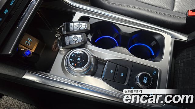 Ford Explorer (VI) 2.3 LimIted 4WD 2020 — фото 9