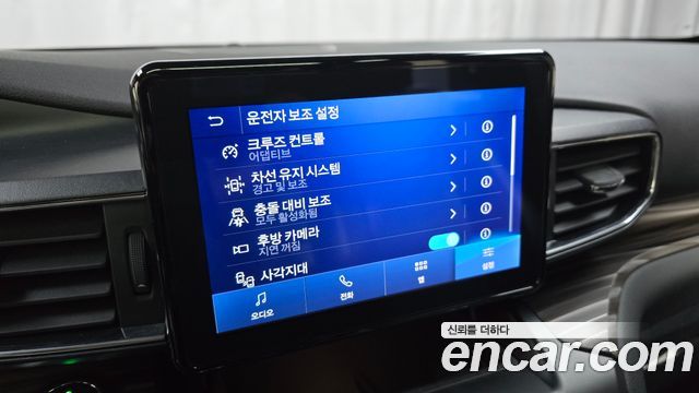 Ford Explorer (VI) 2.3 LimIted 4WD 2020 — фото 16