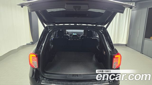 Ford Explorer (VI) 2.3 LimIted 4WD 2020 — фото 20
