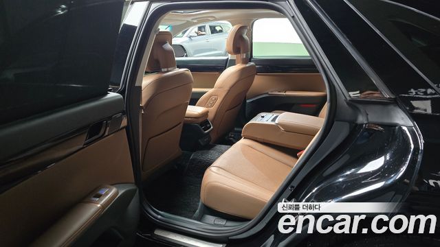 Hyundai Grandeur (GN7) 3,5 Gasoline 4WD Calligraphy 2023 — фото 11