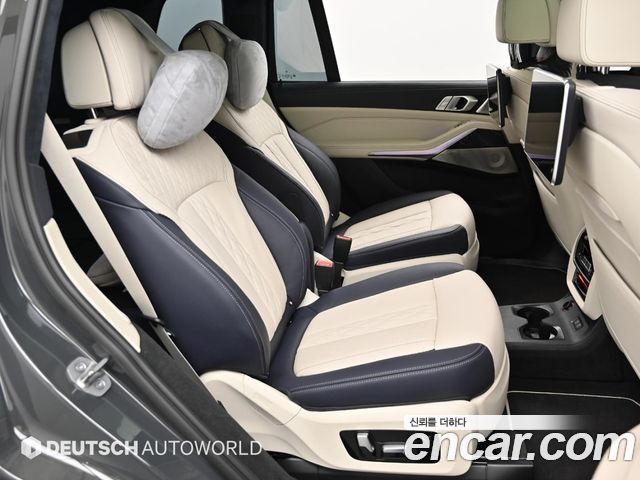 BMW X7 (G07) xDrive 40i M Sport Online Exclusive Edition 6 Seater 2022 — фото 16