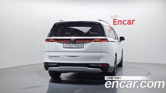 Kia Carnival (IV) Diesel 9-Seater Prestige 2021 — фото 4