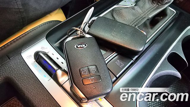 Kia Carnival (IV) Diesel 9-Seater Prestige 2021 — фото 19