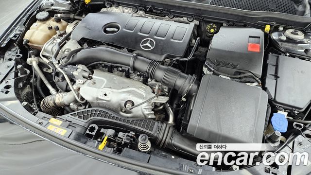 Mercedes-Benz A-Class (W177) A220 Hatchback 2019 — фото 6