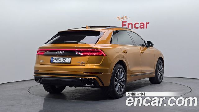 Audi Q8 (4M) 55 TFSI Quattro Premium 2021 — фото 2