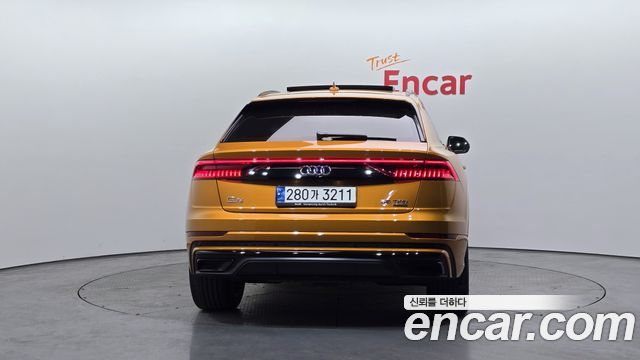 Audi Q8 (4M) 55 TFSI Quattro Premium 2021 — фото 4