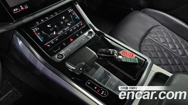 Audi Q8 (4M) 55 TFSI Quattro Premium 2021 — фото 9