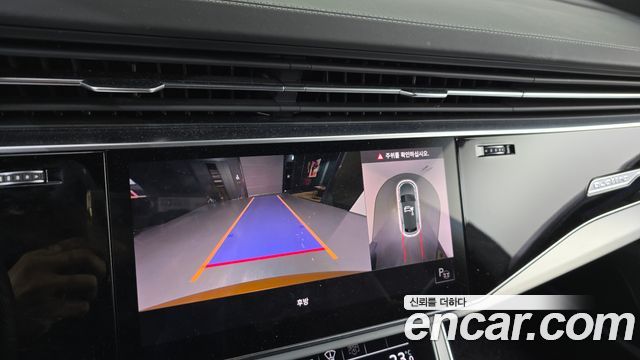 Audi Q8 (4M) 55 TFSI Quattro Premium 2021 — фото 15