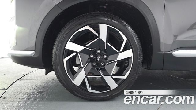 Hyundai Santa Fe Diesel 2.2 2WD Prestige 2021 — фото 5