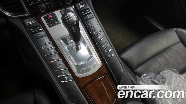 Porsche Panamera 3.6 AWD 970 2011 — фото 9