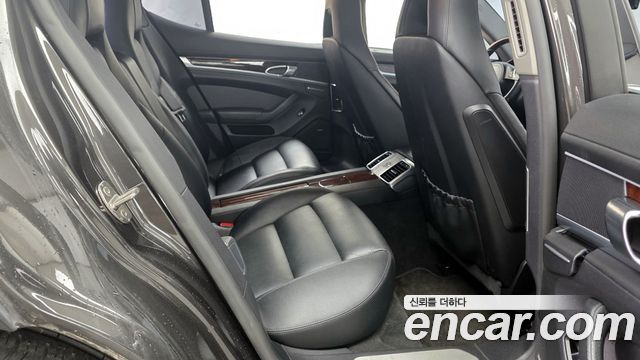 Porsche Panamera 3.6 AWD 970 2011 — фото 12