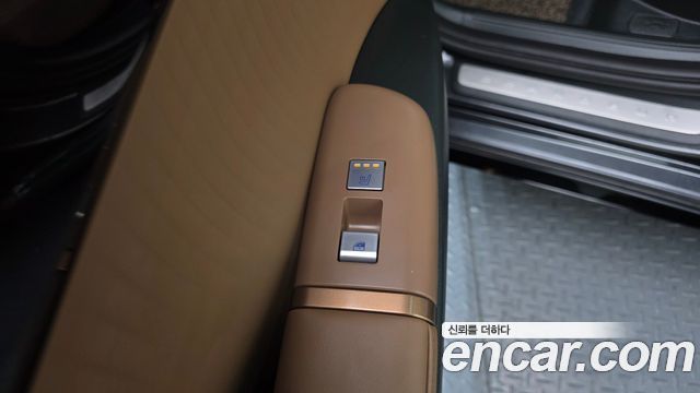 Hyundai Grandeur Hybrid (GN7) Calligraphy 2023 — фото 19