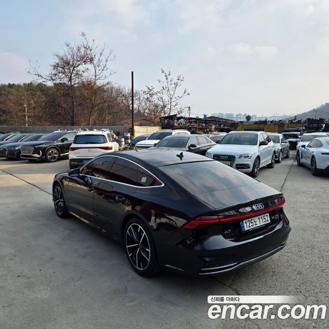 Audi A7 (4K) 55 TFSI Quattro Premium 2021 — фото 3