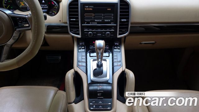 Porsche Cayenne 3.0 S E-Hybrid 958 2015 — фото 14