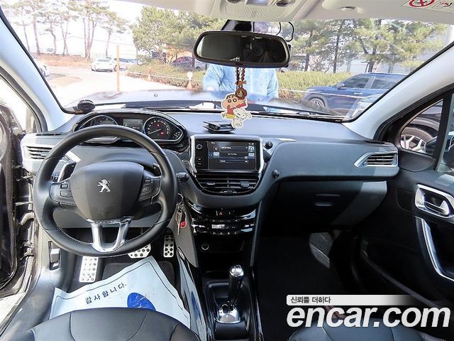 Peugeot 2008 1.6 e-HDi Feline L 2015 — фото 7