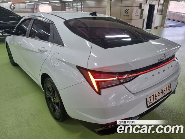Hyundai Avante (CN7) 1.6 Inspiration 2021 — фото 2