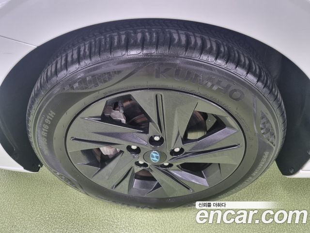 Hyundai Avante (CN7) 1.6 Inspiration 2021 — фото 24