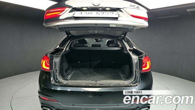 BMW X6 (F16) xDrive 40d 2015 — фото 20