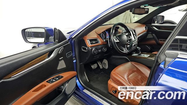 Maserati Ghibli 3.0S Q4 3rd 2014 — фото 10
