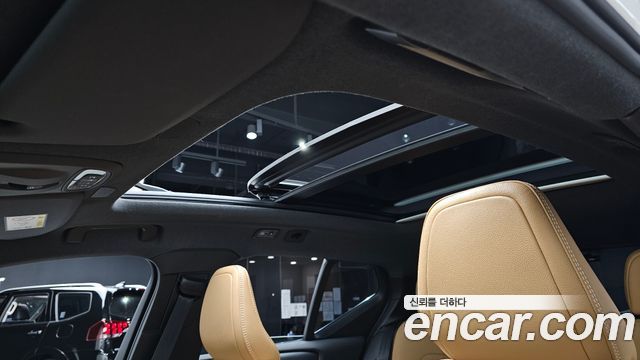 Volvo XC40 B4 Inscription 2021 — фото 18