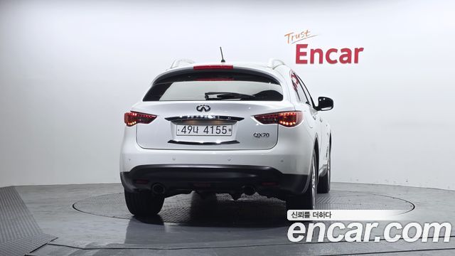 Infiniti QX70 3.0d AWD 2014 — фото 4