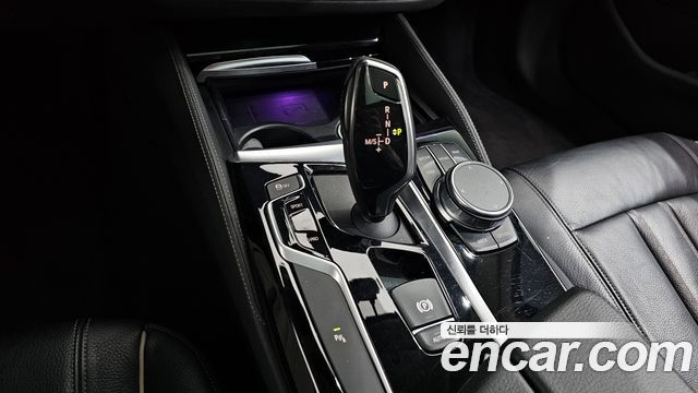 BMW 5 Series (G30) 520i Luxury 2019 — фото 9