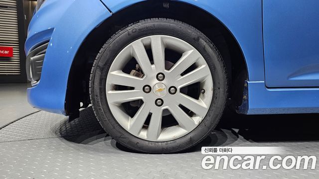 Chevrolet Spark Spark S LT 2014 — фото 5