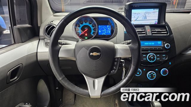 Chevrolet Spark Spark S LT 2014 — фото 17