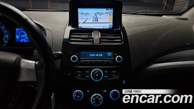 Chevrolet Spark Spark S LT 2014 — фото 18