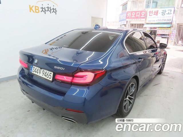 BMW 5 Series (G30) 520i M Sport 2021 — фото 3
