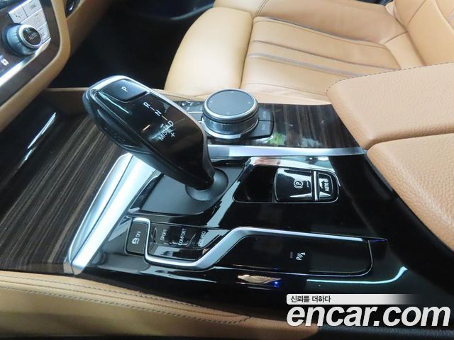 BMW 5 Series (G30) 520i M Sport 2021 — фото 16